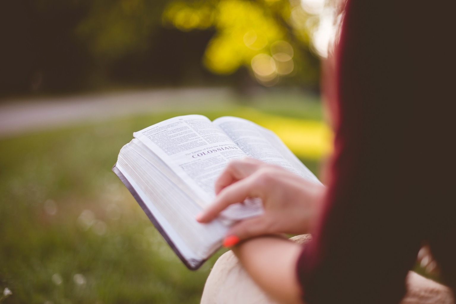 Membangun Identitas Diri Remaja Kristen Berdasar Alkitab | Pelayanan